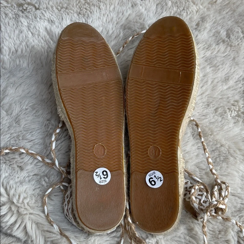 Johnny Was X Antik Batik Tori Tan and White Women's Sandals